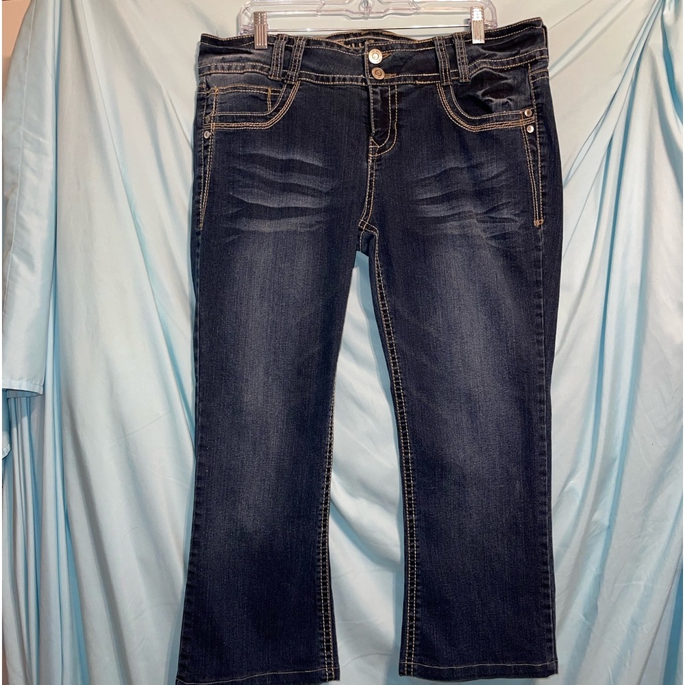 Wallflower boot cut jeans size 17